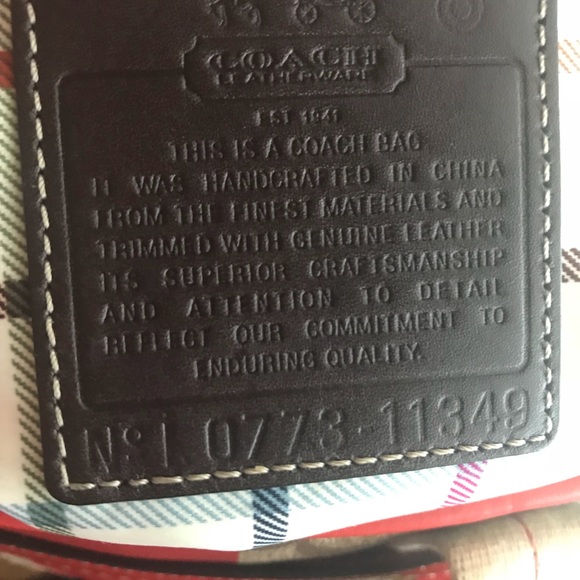 AUTHENTIC COACH SIGNATURE HERITAGE STRIPE TOTE‼️‼️ - Picture 2 of 8